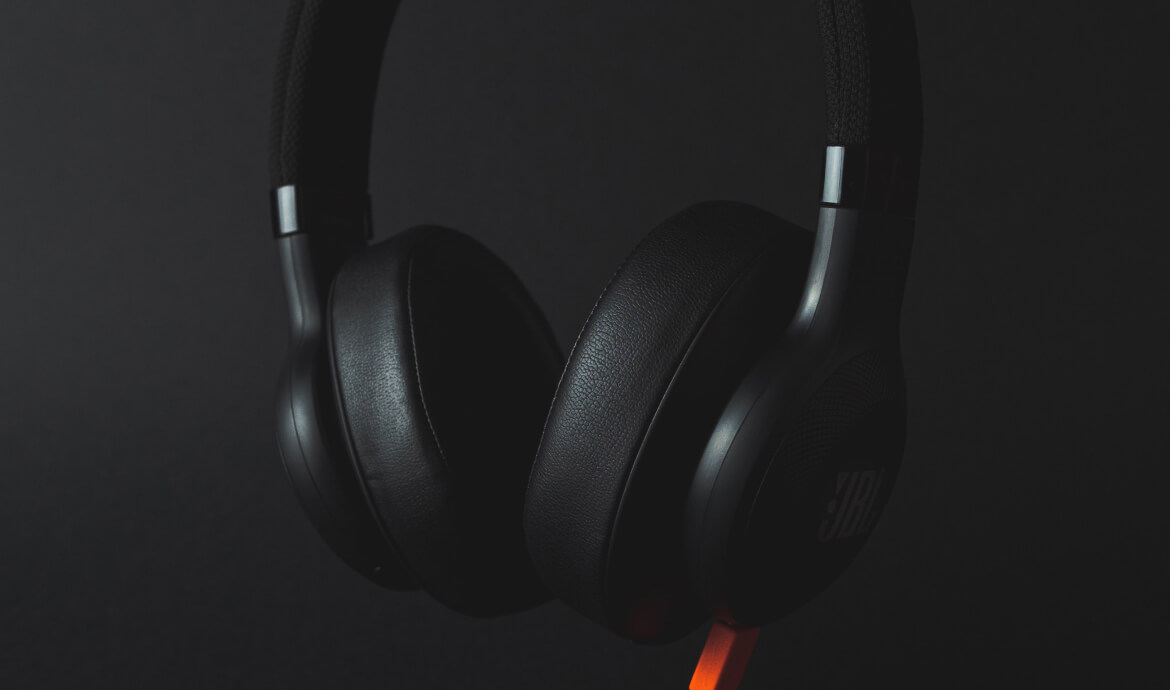 Black Earphone image for portfolio